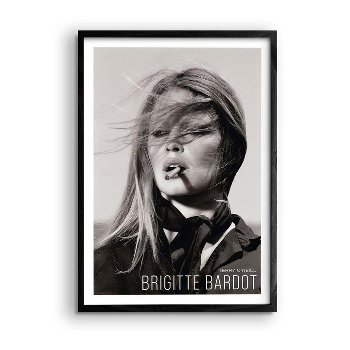 Black & White "Brigitte Bardot"